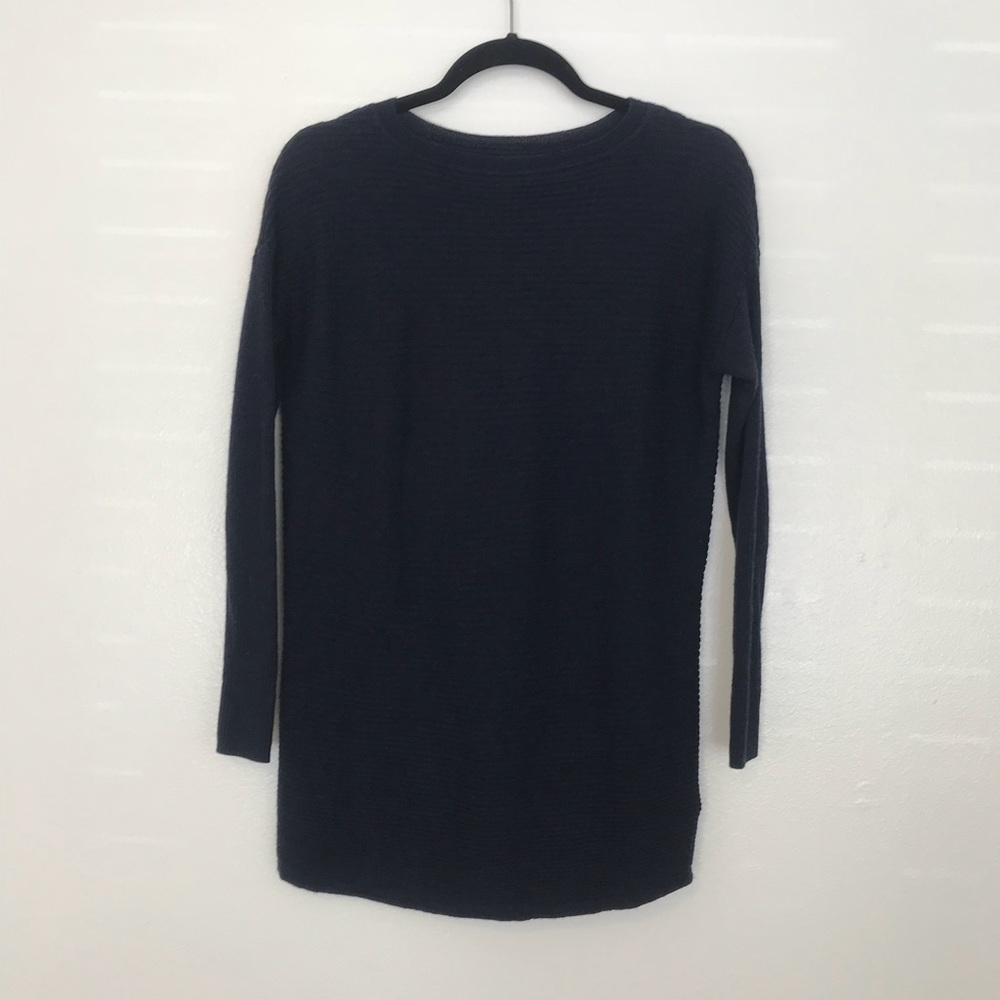Tahari 100% extrafine Merino Wool sweater